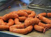 Cargar imagen en el visor de la galería, CHORIZO PARRILLERO (800g a 1kg)